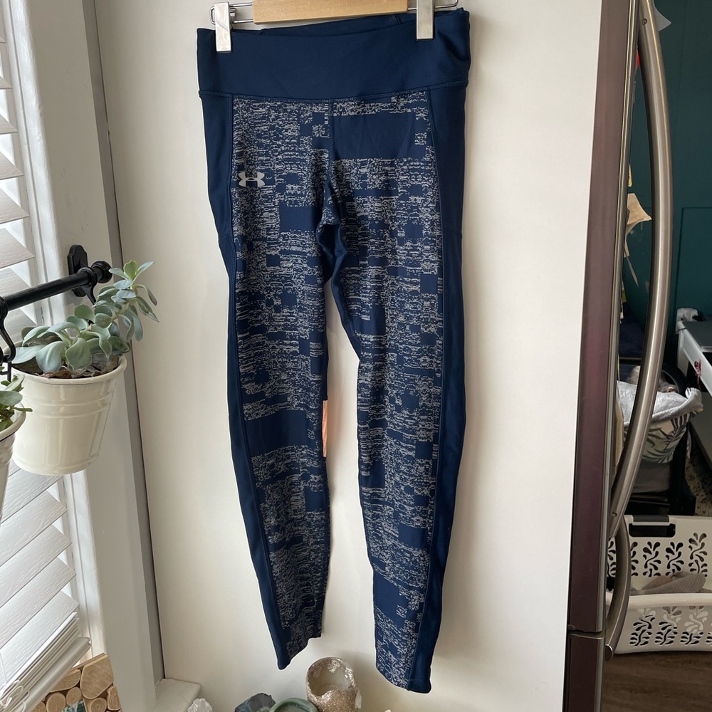 UA heat gear quick dry running pants